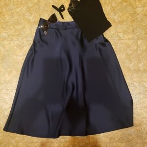 Silky mid length skirt
